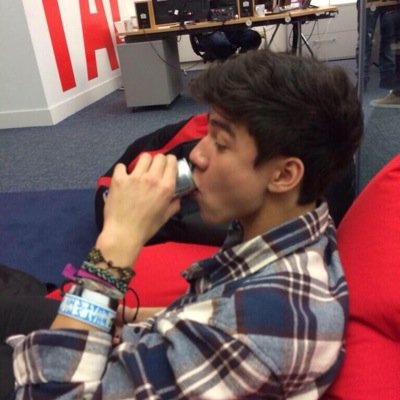 this is a free follow from @Lisaa5S0S