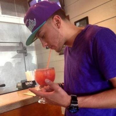 chronic_at_hand's profile picture. 