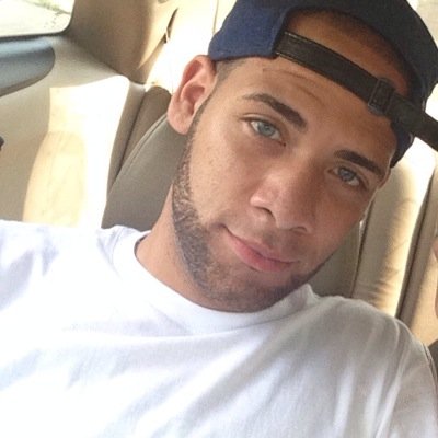 I am a young Money Motivated Entrepreneur/Leader spreading the word of the work from home business opportunity. http://t.co/oKSkRz6BVP
kik me @cashout315