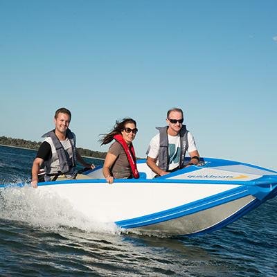 quickboats's profile picture. 