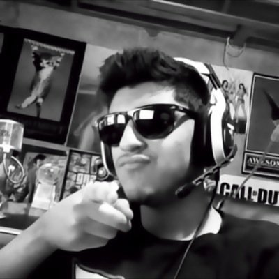 i would love it if @faze_rain could follow me i watied a year for the follow spree will he ever follow me rain if u see this plz follow meReddio