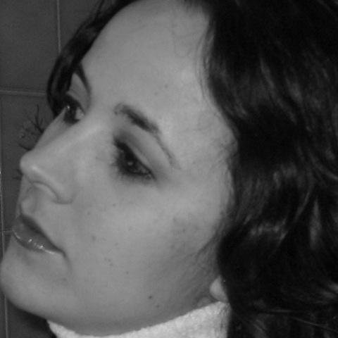 CynthiaMOJ's profile picture. 