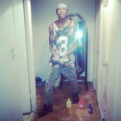 itZszzsBaNDzz 
YunQQ RiCh NiGGaH
#MoViEeeLiFeeEe