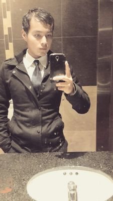 Ejecutivo, Licenciado, MBA, Law Student, Músico, Gamer, Taekwondo, Kickboxing, Bjj, etc, etc, etc...