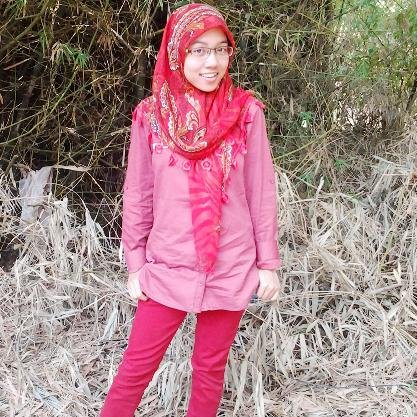 Yulie_eN's profile picture. Ekonomi Islam Unair '12 | Boyfriend : @Fien_Lie (っ˘з(˘⌣˘)