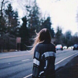 استغفرك من كل ذنب و اتوب اليك.