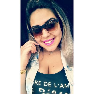 Fece' http://t.co/LtOLjtzmMz…                   Istagram' http://t.co/bzeVc3oTrw,   Segue aê !*-*