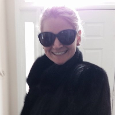 aeflentje's profile picture. Pastry Chef Wannabe, Lover of all things hot pink!