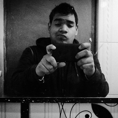 DJ Producer Remixer - Pueden Bajar Mis Mixeos Aqui: http://t.co/HD7pU3xTNF