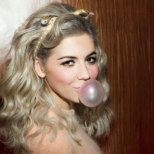 ♡A feed of poetry sung by the flawless Marina Diamandis♡