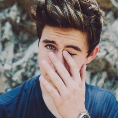 FOLLOW @SmilesForNash AND @brickchick2