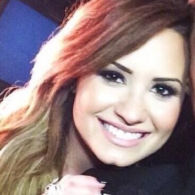 Hey! I'm Dakota. I'm a #Lovatic and PROUD of it! I met my idol Demetria Devonne Lovato 8/25/11 ♥♥♥ Positive person(: I always try to follow back! (On limit now)