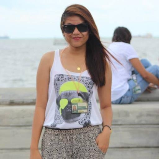 honestly, i don't have time to hate people who hate me.  cause im too busy loving people who love me :)