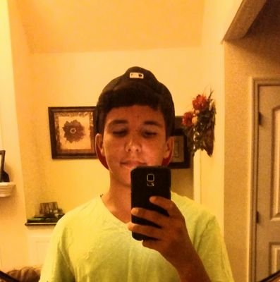 kik:Nicholaslock