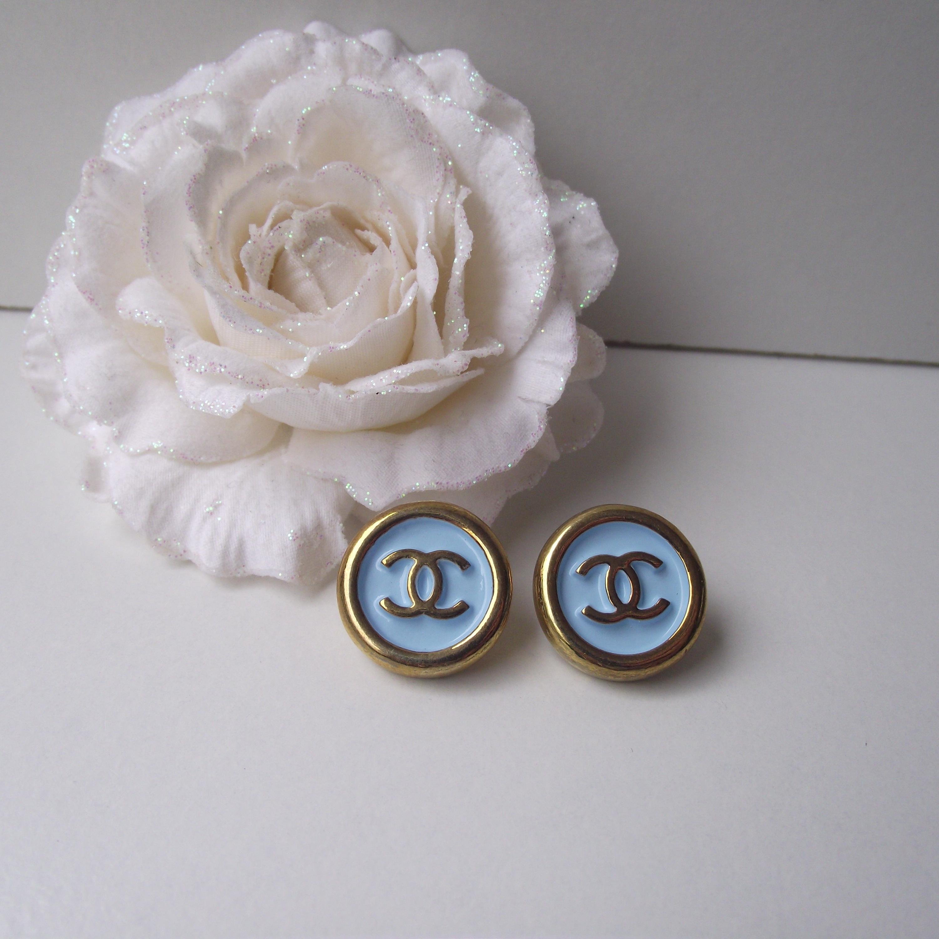 I have been making jewelry for the past 20 years. My new passion is to re-purpose vintage Chanel buttons into jewelry for today's modern look. Thank you.