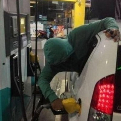 rwil1982's profile picture. 