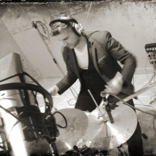 I am musician  /  drummer  / educator . Member of E-Mute @emutemusic