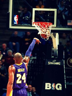 He want a win !! 
he is kobe bryant the best player ! #24