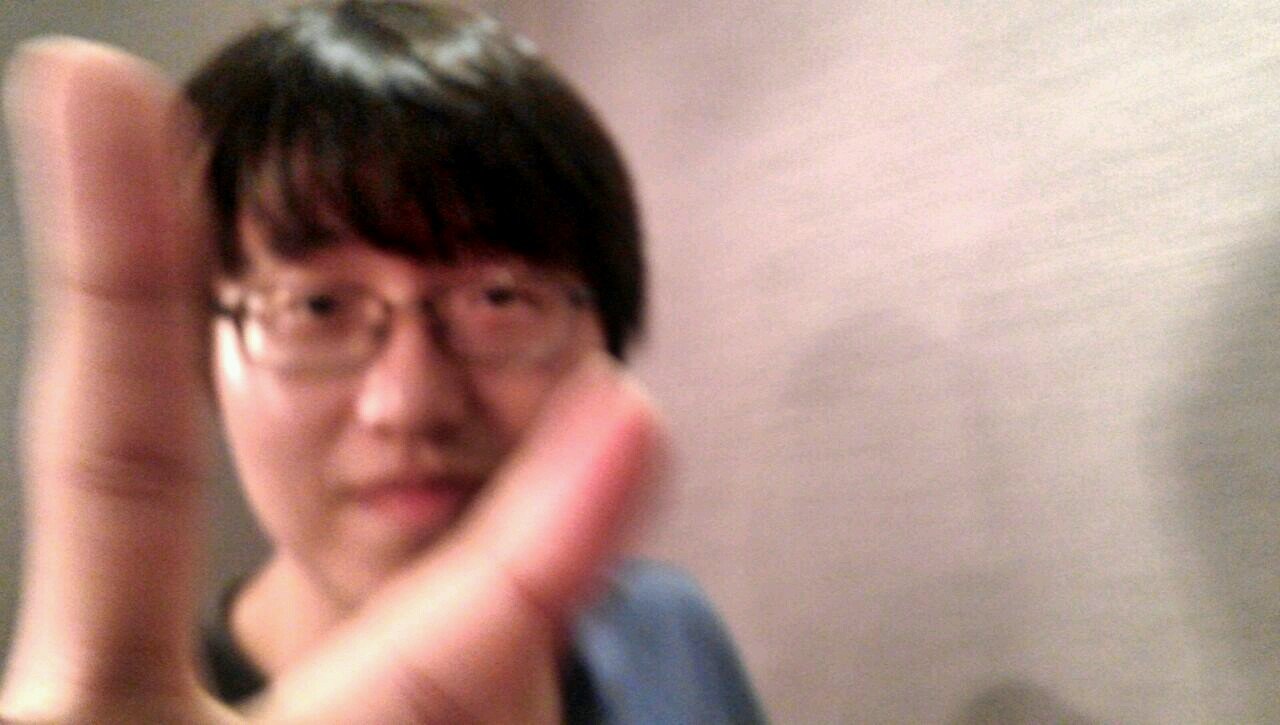 키보딩=워딩. 건들면 뭅니다. 미개인임. 페북을 더 많이 함.