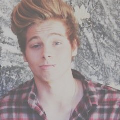 FOLLOW @5sos_myworld_ SINCE I GAVE YOU A FREE FOLLOW IT WOULD MEAN A LOT TY ILY