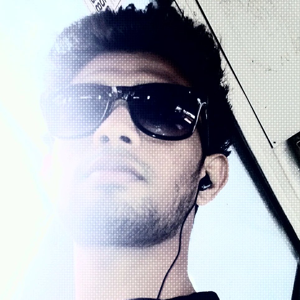 Aashiqkalifa's profile picture. I am here for just frndzzz and help. Iam son of 1, brother of 7 and tweets of a lotzzz... and for fucking sexy ladies...