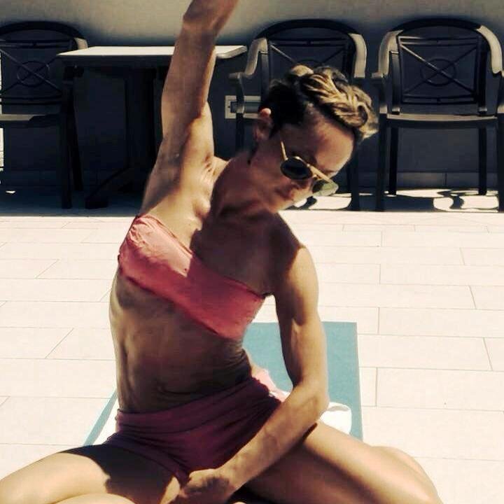 AZvezdelina's profile picture. 