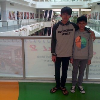 Hello, I'm Muhammad Fadli, Advertiser & Administrator of Rehzan Indonesia