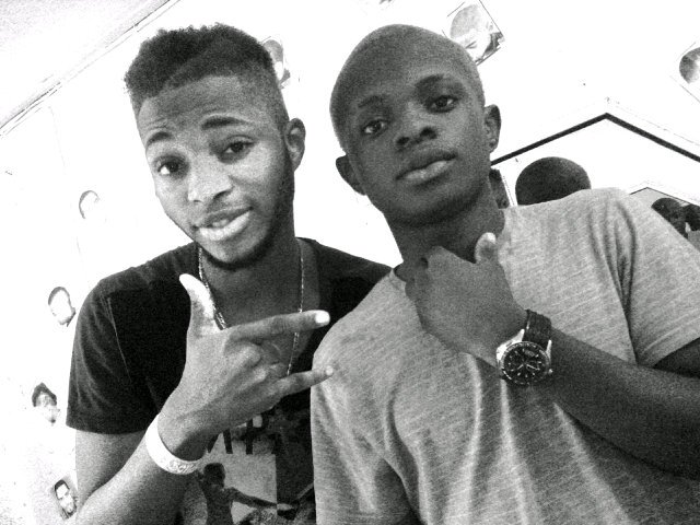 Showz-jay baddx..soul of a lion••i kill with punchlines••