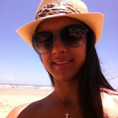Suponho que me entender não é uma questão de inteligência e sim de sentir, de entrar em contato... Ou toca, ou não toca.