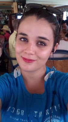 Hola holaaaa estoy de vuelta!.19.Española,sí,pero ciudadana del mundo. Estudiante de Estudios de Asia Oriental. Corea,Japon,China♥