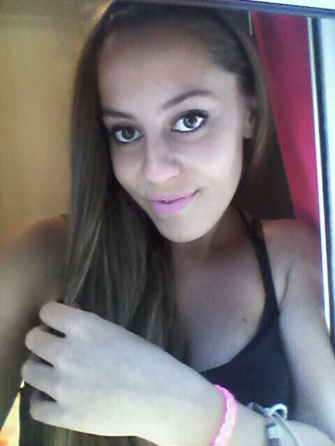 Arriésgate a luchar contra todo y contra todos por lo que te hace feliz. ㋡ ✌