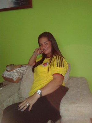 Venezolana enamorada de mi país y mis dos retoños;casada enamorada como el primer día ;dándole gracias a dios por cada día 10000000000000% 😍