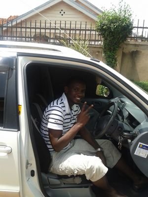 IGGYBENTO's profile picture. Business and Civil Engineer