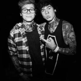 ♪ 5SOS ♪ 
Part time princess.^^ :)   I ♥ Justin, Miley, Ariana, Paramore, CrownTheEmpire, O2L, Acacia, Little mix, Beth Mota, Zoella & 1D. Have a nice day. xx