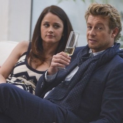 DrapeyOlena's profile picture. )