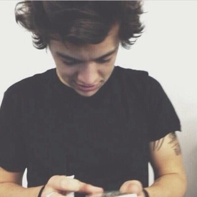 Bxttxrflystyles's profile picture. FOLLOW MY MAIN PLS @hesmint and have a good day!!
