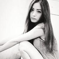 Im Jin Ah or Nana, 910914. Sub vocalist of After School。ㅤ♡ㅤㅤㅤㅤ （ Seus olhos frios cortam meu coração Cortam profundamente o centro do meu peito ）