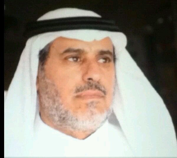 ماجستير إدارة تربويه وتخطيط
قائد تربوي سابق ، أحب الإبداع والطموح ، أصاحب المثقفين  ولا أصاحب المثبطين ، عشقت الجرأة في قول الصدق والحق ولم يأسرني بريق المكان.