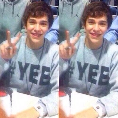 CONGRATS YOU JUST GOT A FREE FOLLOW BC I LOVE YOU!!!PLEASE FOLLOW @xidekx SHE WILL FOLLOW BACK