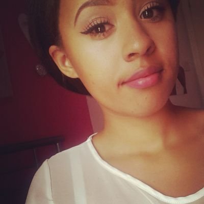 IG: chantellestockton18 - University of Huddersfield