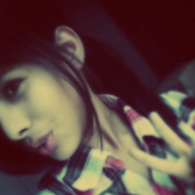 don't play game with anyone feelings....if u don't want to anyone than don't try to broke their trust of love....