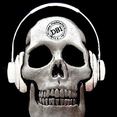 Singer Songwriter Guitarist Journalist Writing Recording Producing Music Love Bowie and Bolan and Rotten http://t.co/kDhCnJ8HHH