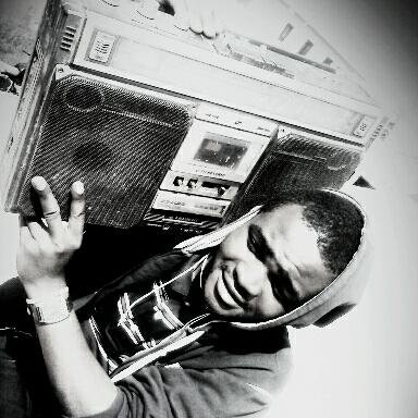 Audio Recording/Mixing Engineer @ HARVEST MEDIA....Facebook me @: http://t.co/k5PP5NQdtQ