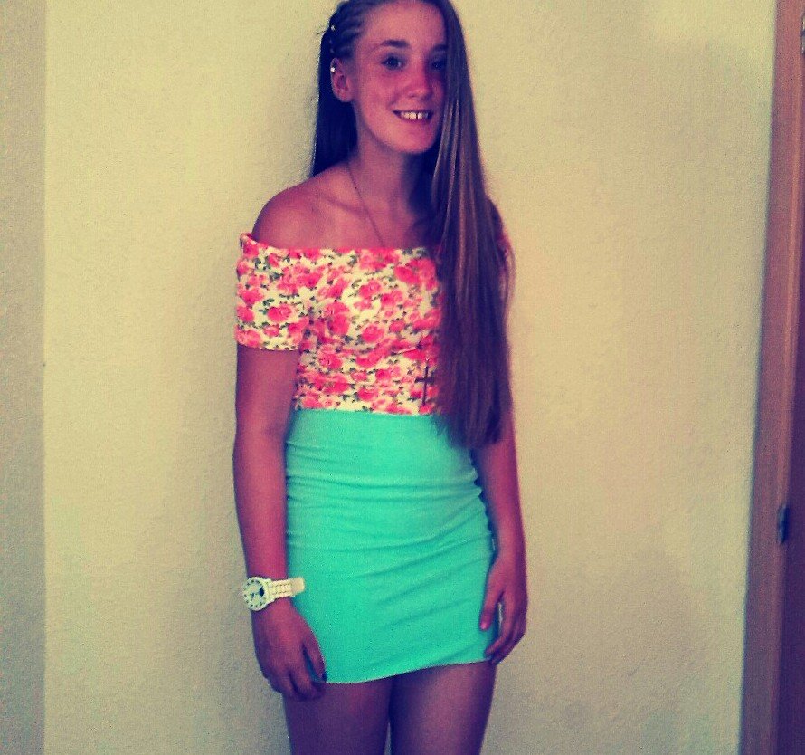 Im from Ireland im 13,im a big directioner and I love james Arthur a lot!