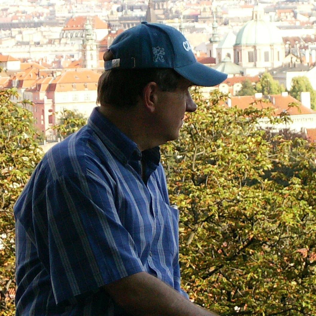 jandovsky_j's profile picture. 