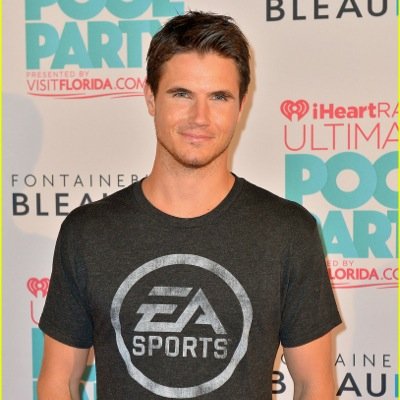 RobbiexAmell's profile picture. 