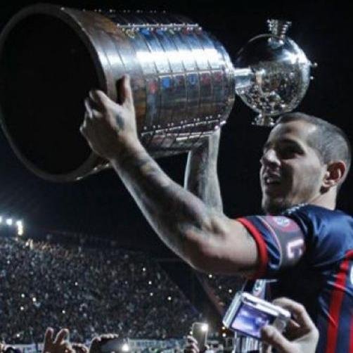 Ingeniero de Minas y máster PRL👷/Analista de ⚽ Sudamericano📡/San Lorenzo 🇦🇷/#D10S viste de azulgrana: Romagnoli

📍Hablo de fútbol 📻