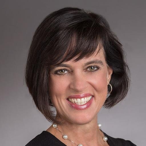 alyssaburnscomm's profile picture. #Writer, #Communicator, #Presenter, ✈️Travel Adventurer, Contemporary Art Enthusiast Michigan Wolverine 💛💙