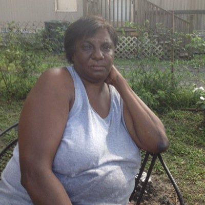 Hey I'm Linda n new to twitter. Follow me please