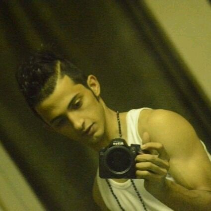 ﺃﻥ ﻳﻜﺮﻫُﻚ ﺍﻟﺒﻌﺾ ، ﺧﻴﺮٌ ﻟﻚ ﻣﻦ ﺃﻥ ﺗﻜﺮﻩ ﻧﻔﺴﻚ ﻟِـ /ﺇﺭﺿَﺎﺋﻬُﻢ ..!
